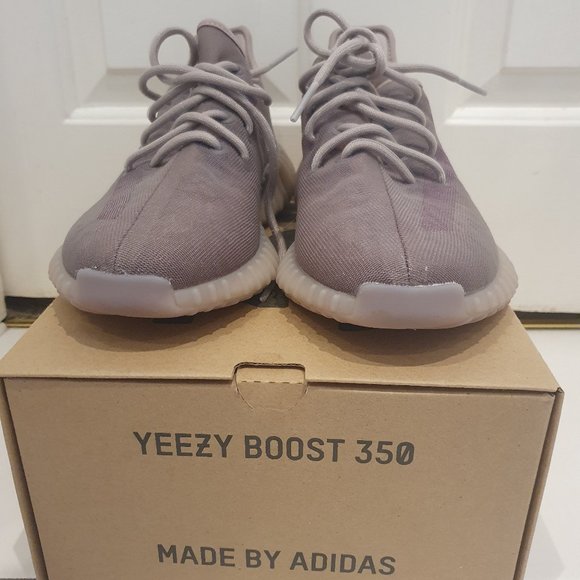 Yeezy Boost 350 V2 Mono Mist - Picture 1 of 3